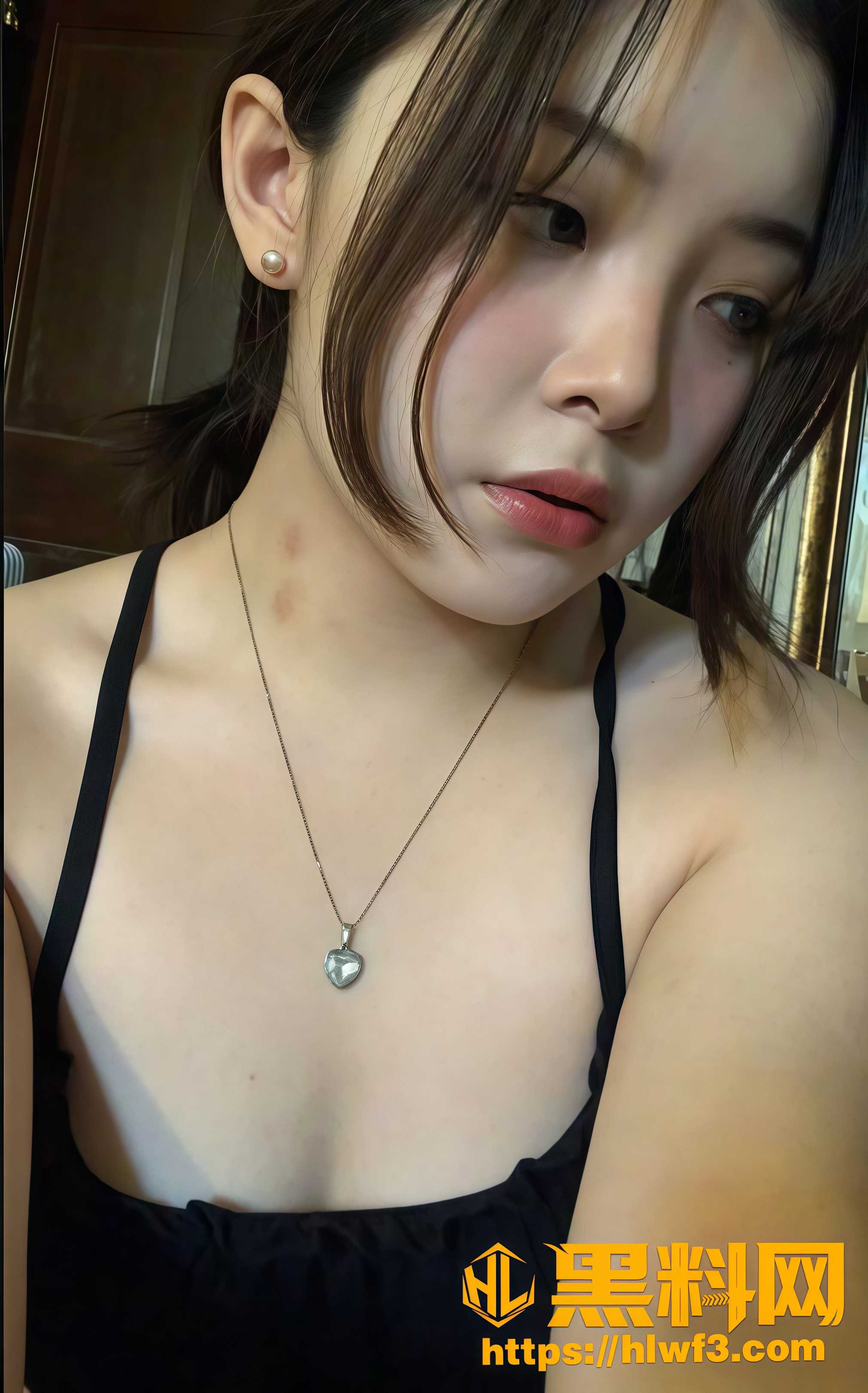 微胖顶级反差母狗自慰