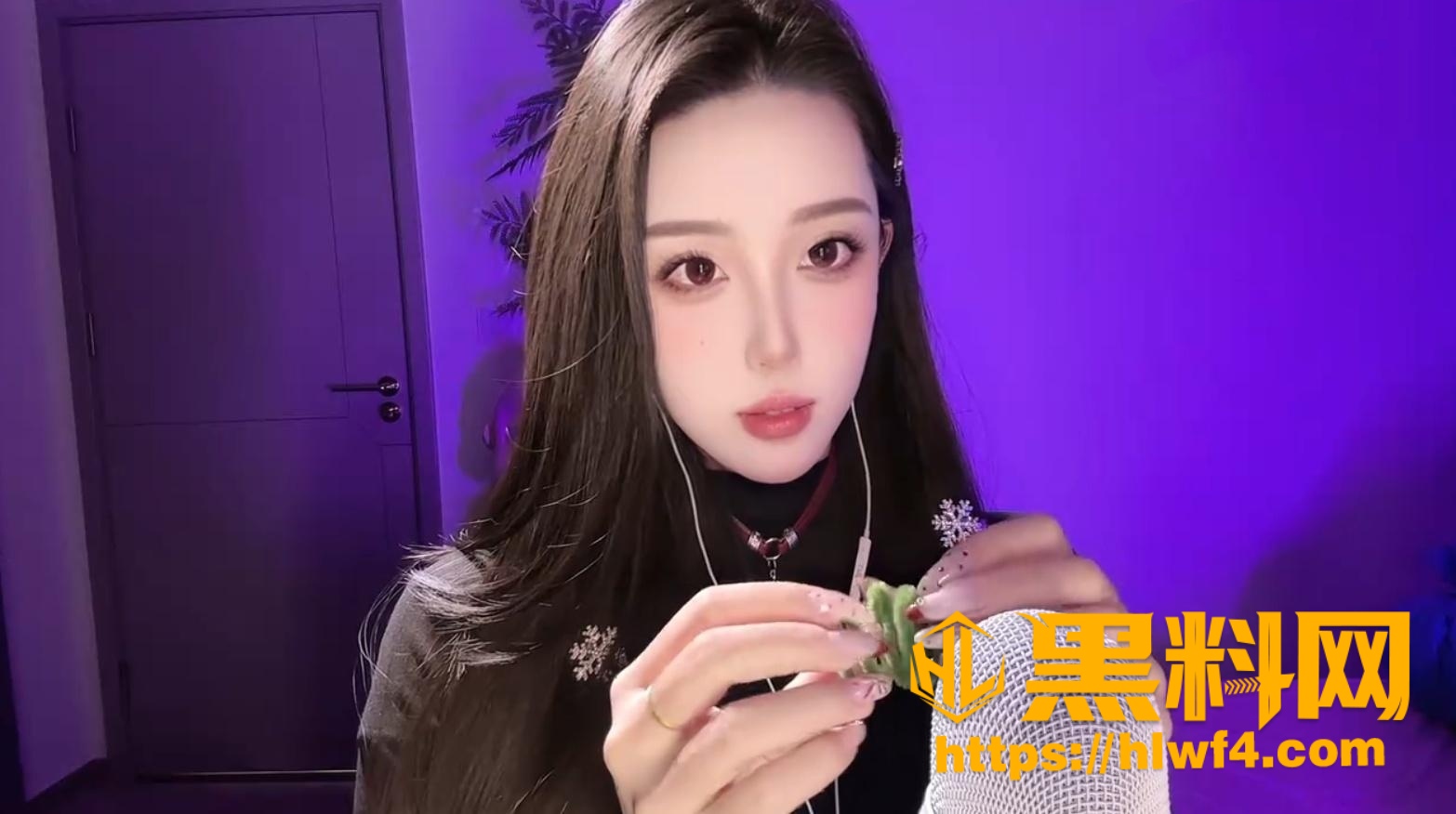 陈肩睡不醒自慰视频