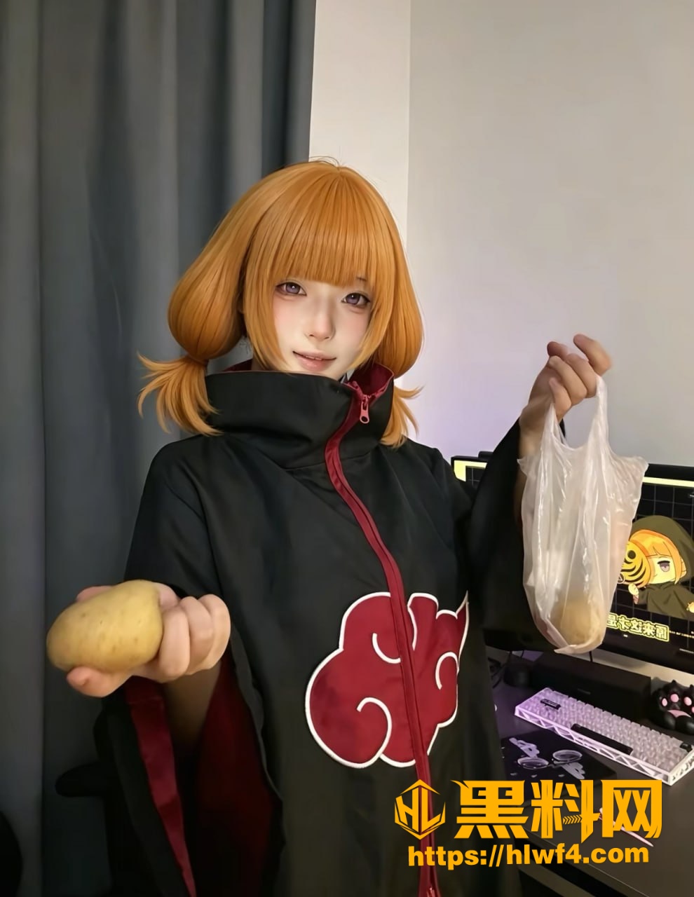 情报君萌黄真人COS 1